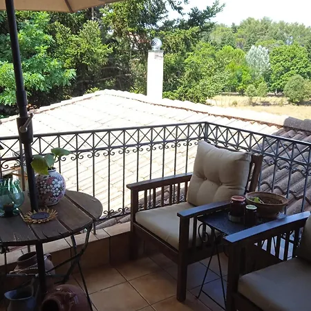 The House On The Road Of דירה ויטינה