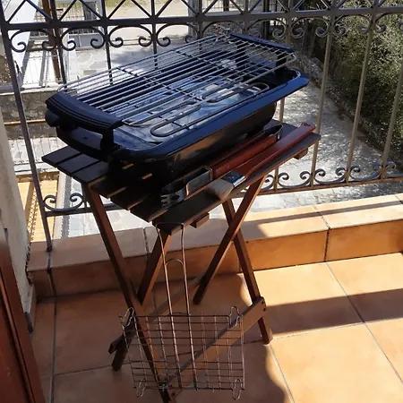 דירה The House On The Road Of ויטינה