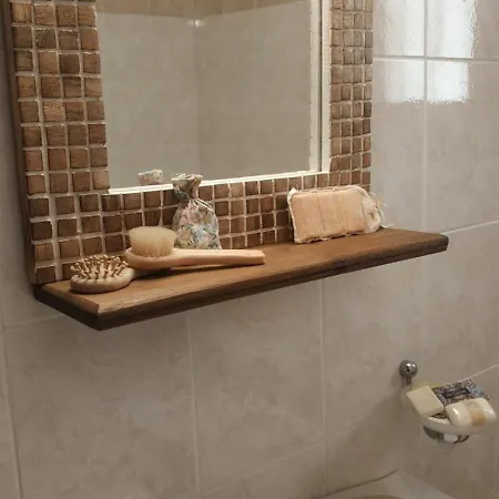 דירה The House On The Road Of *